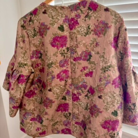 Tuckernuck Duchess Harper Bell Sleeve Blouse - Picture 4 of 6